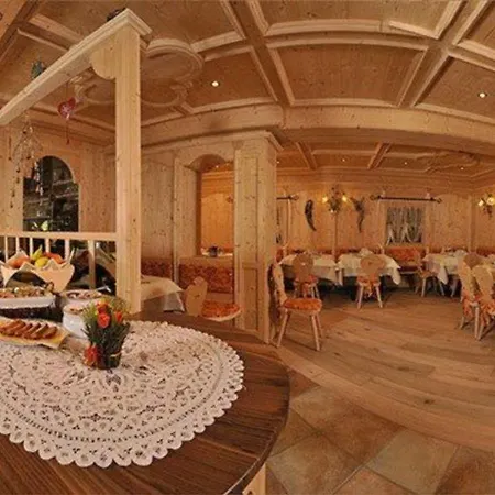Hotel Muliac 4*