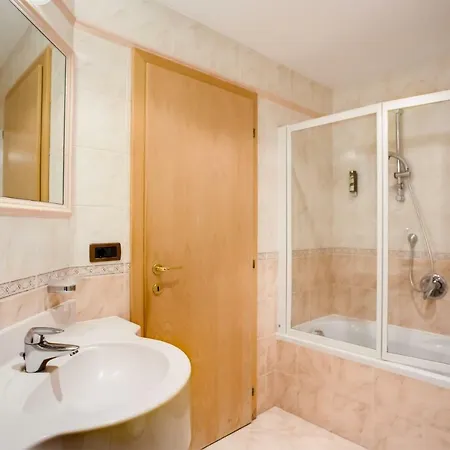 Muliac Hotel 4*