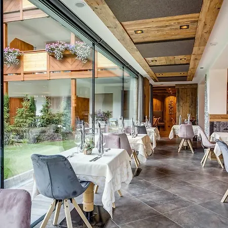 Hotel Muliac 4*