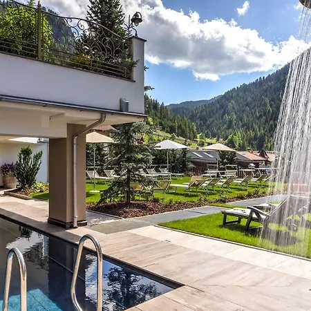 Hotel Muliac 4*